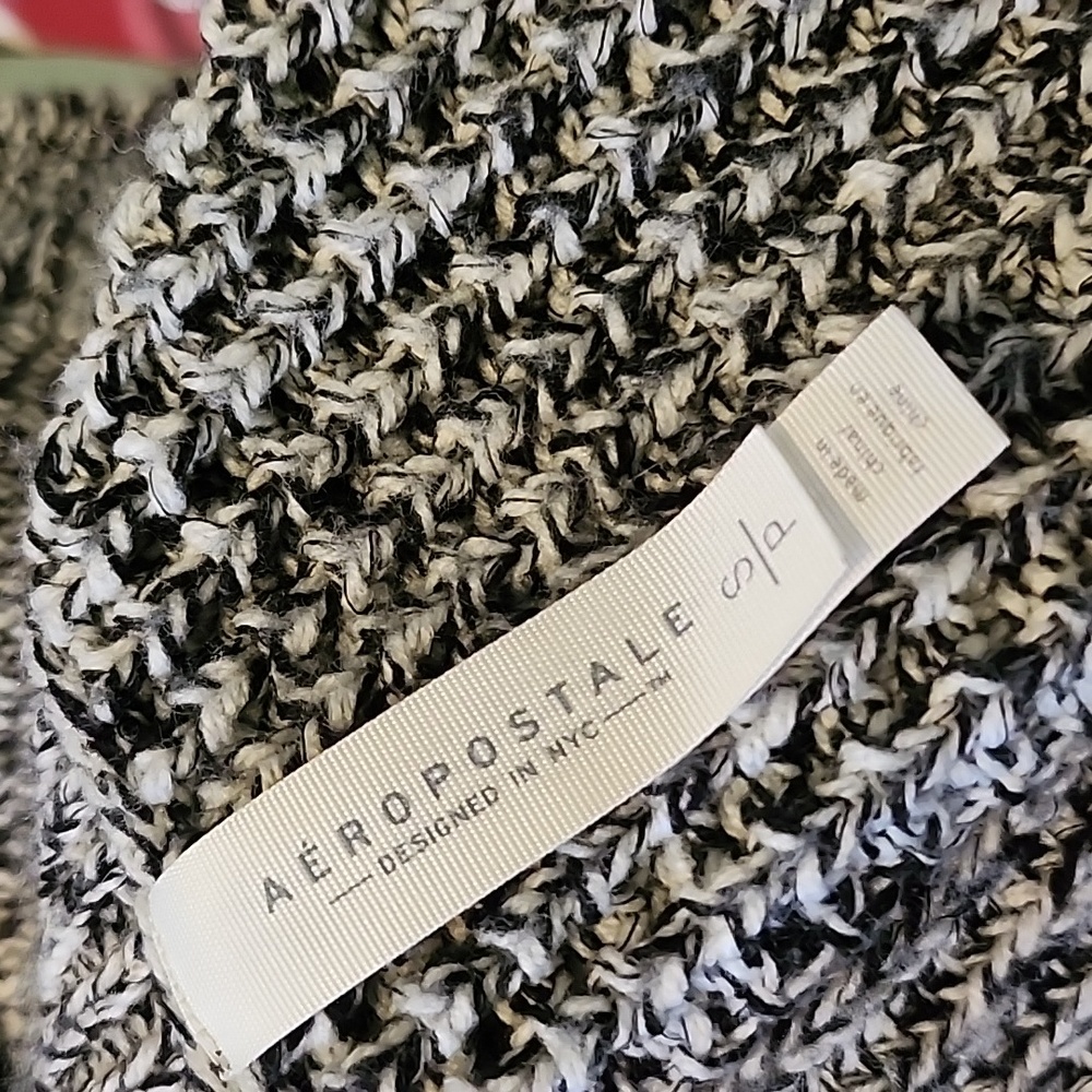 Sweater - Picture 2 of 2